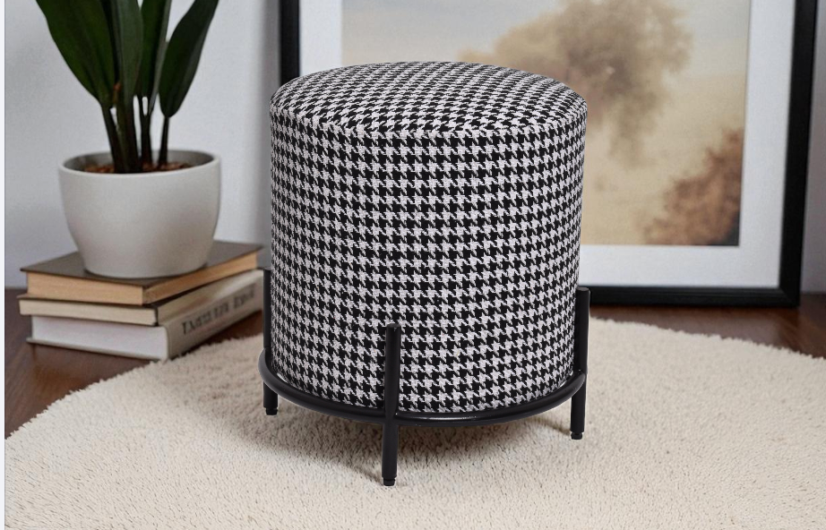 Timeless Checks Pouf