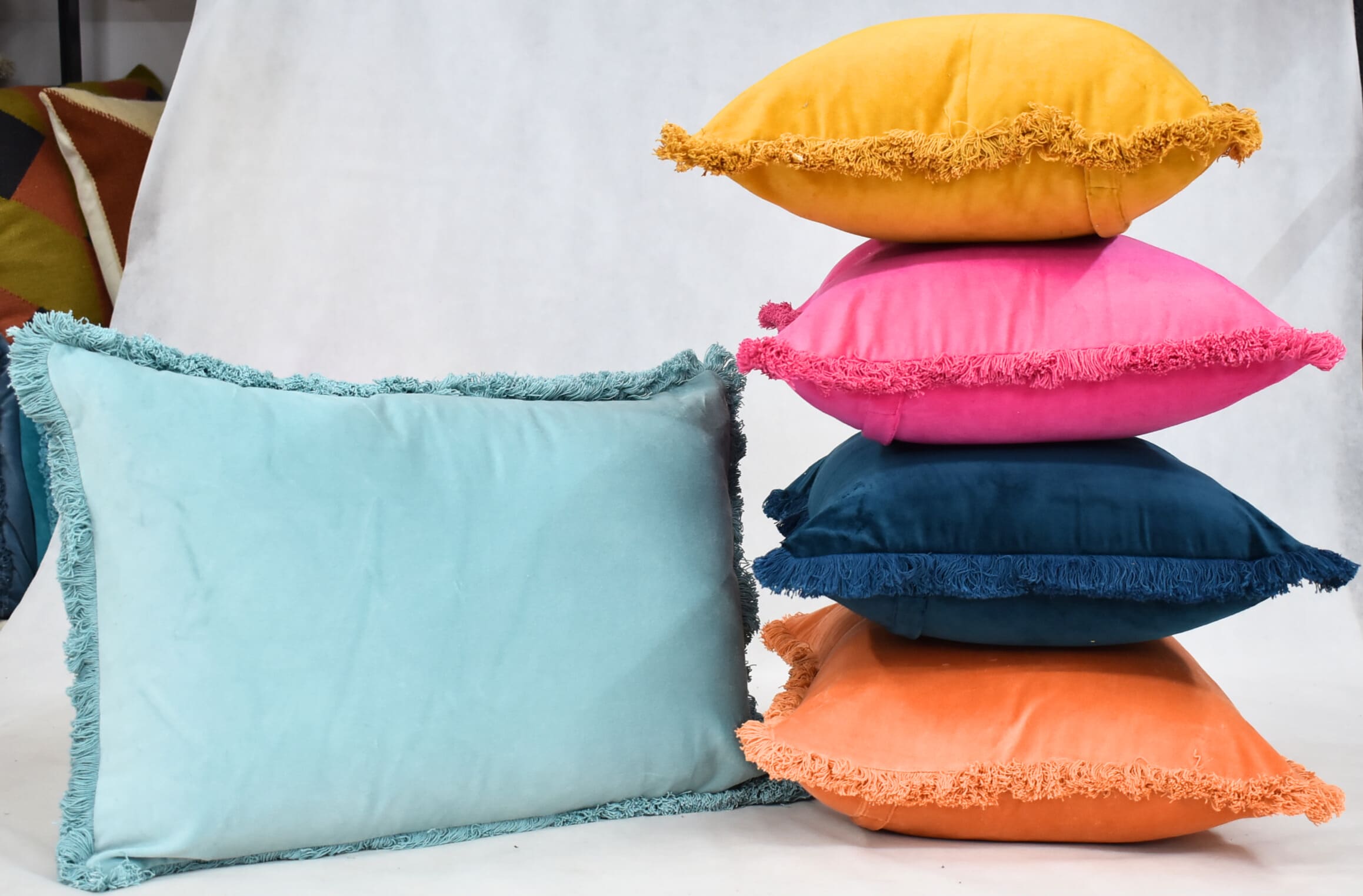 Velvet Glow Collection-Oblong (60×40 cm)
