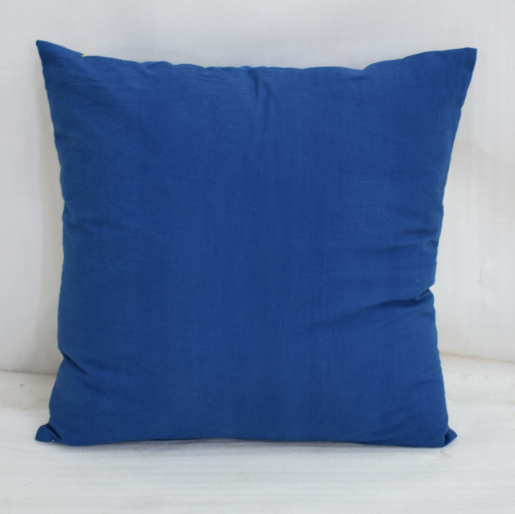 Lehariya Tie-Dye cushion Cover