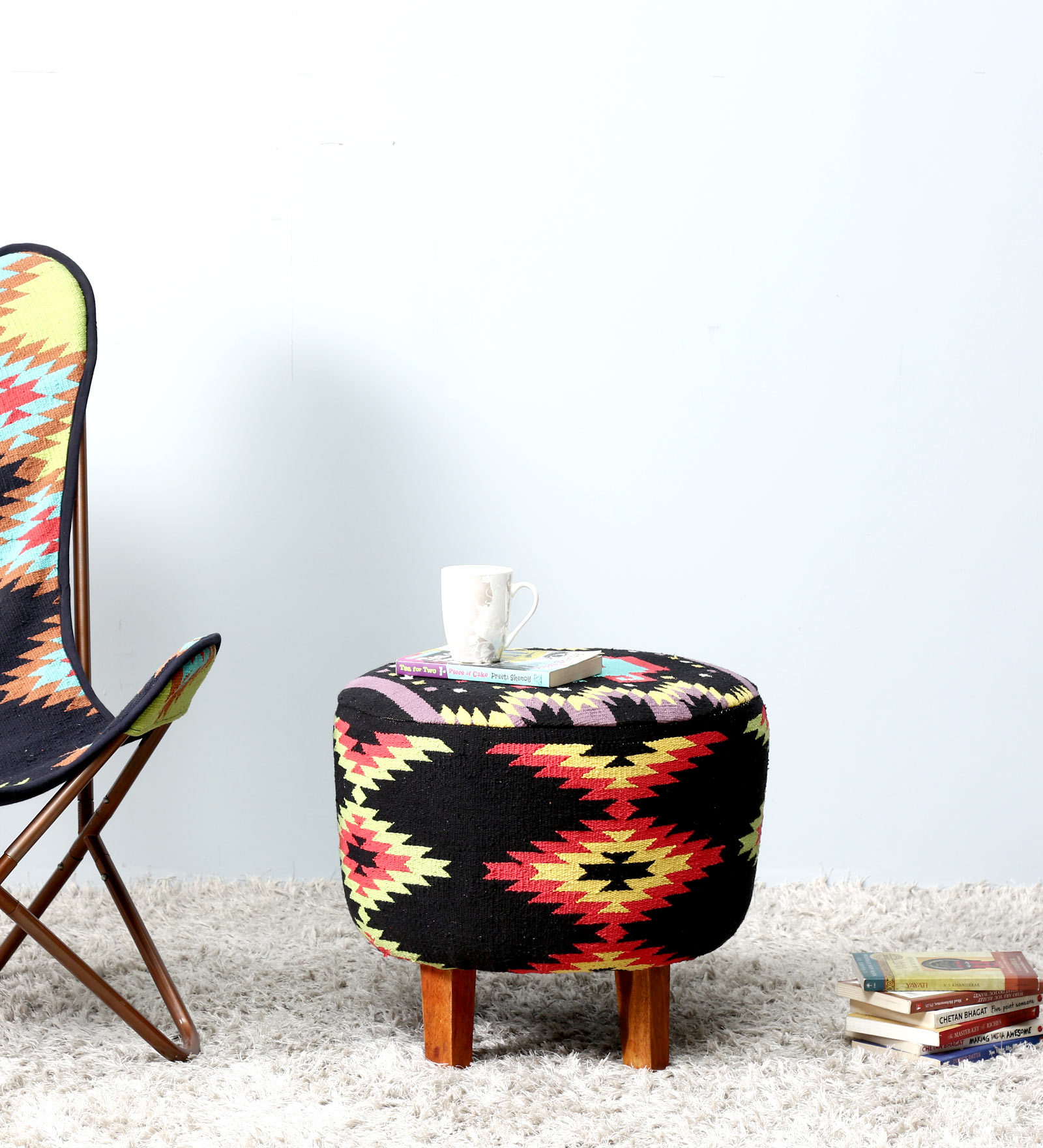 Miki Stool